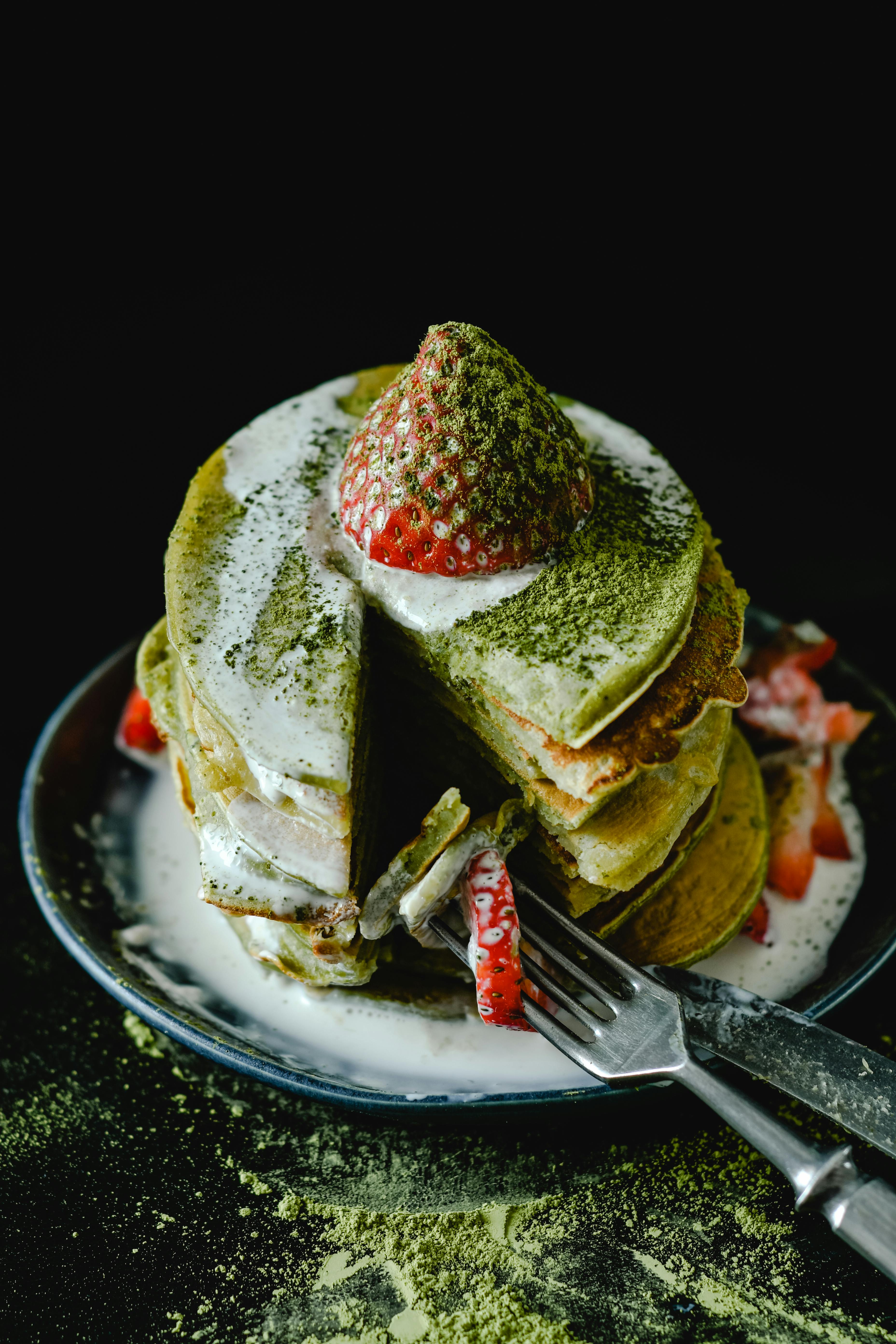 5 Easy Matcha Recipes to Try at Home (That Aren’t Lattes)