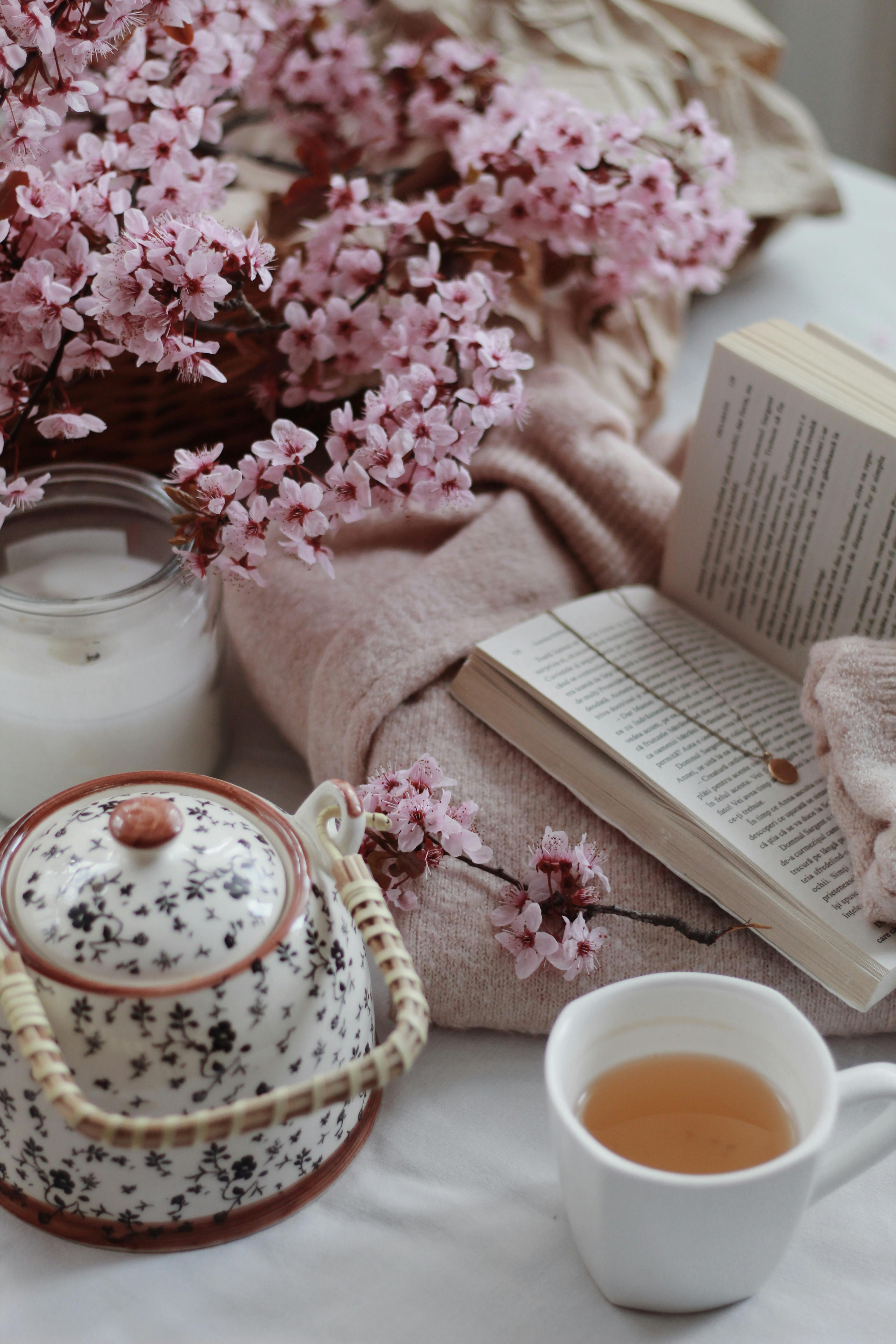 The Art of Slow Sipping: Why Tea is the Ultimate Mindfulness Ritual
