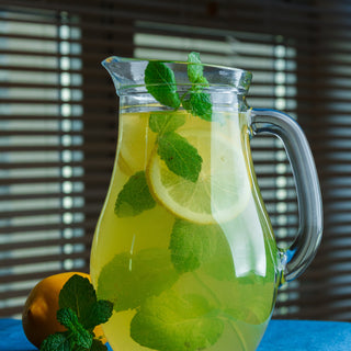 A Wellness Twist on Summer: Spearmint Green Tea Lemonade