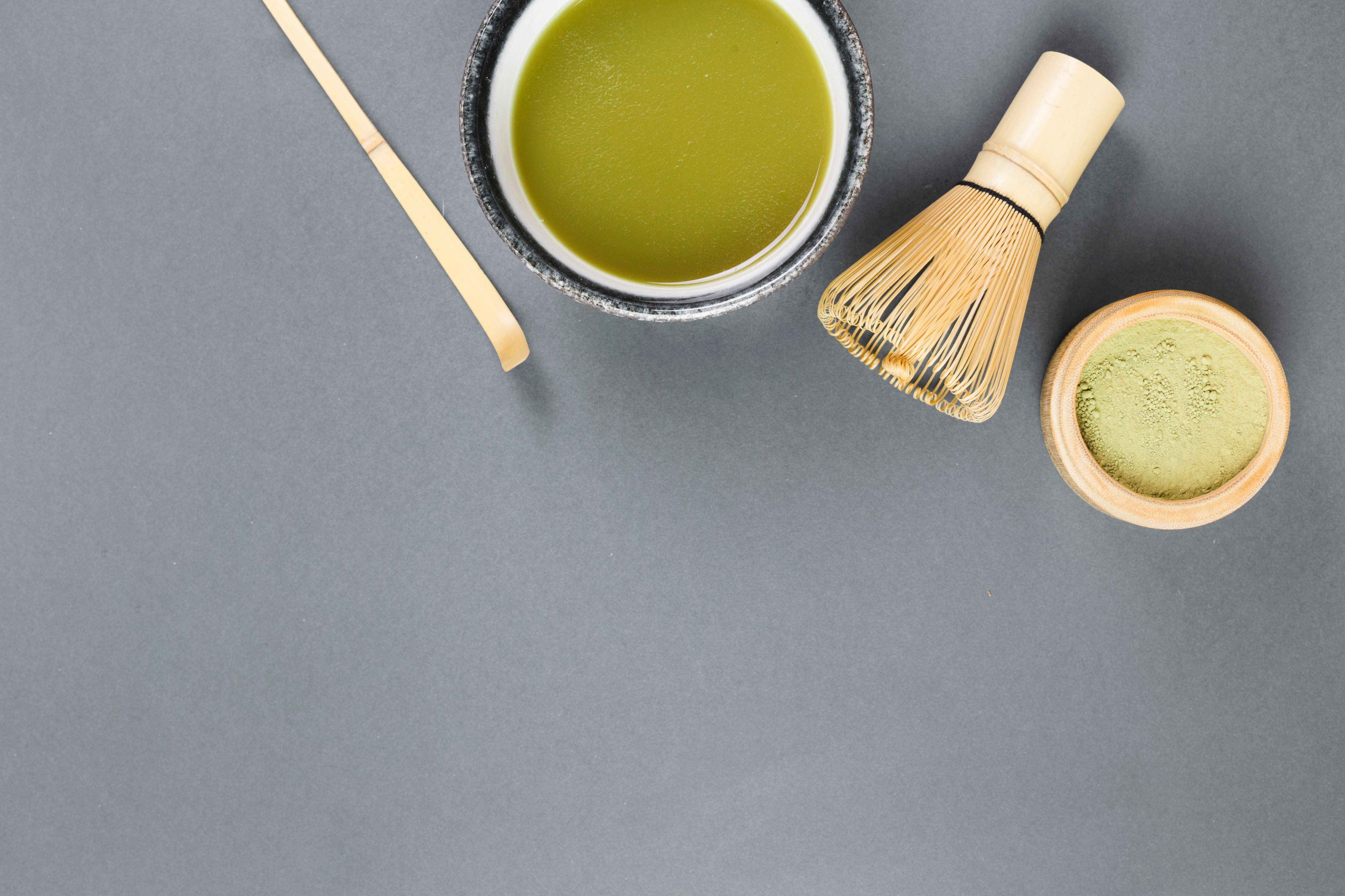 Matcha vs Green Tea: The Ultimate Face-Off!